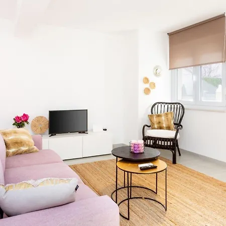 Neue In Mit Schonem Balkon Apartmán Medulin